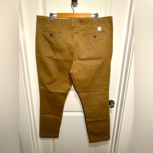 AMERICAN EAGLE OUTFITTERS - Flat Front Skinny Khakis, Men’s 40x30 - Picture 2 of 9